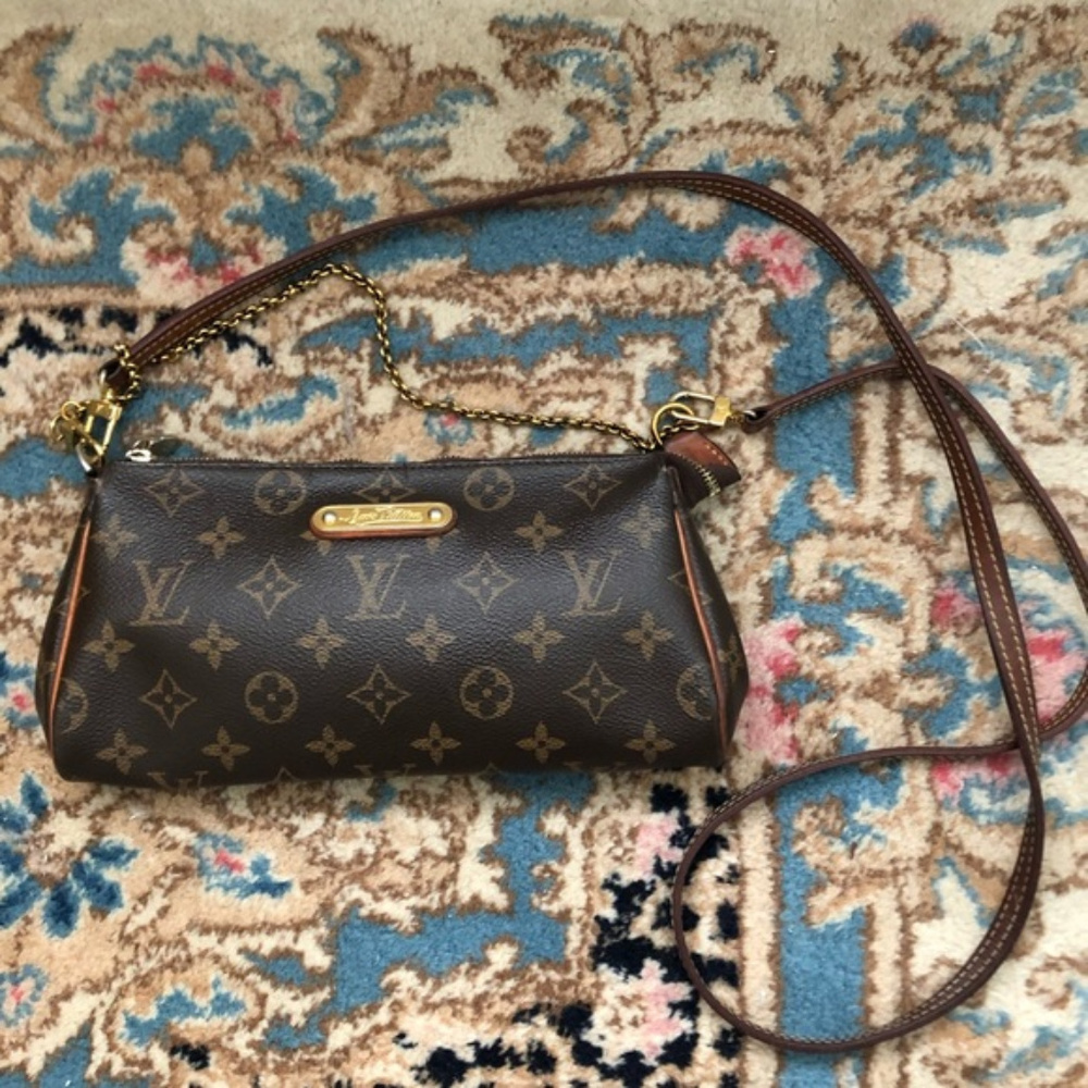 Louis Vuitton Eva Crossbody Bag